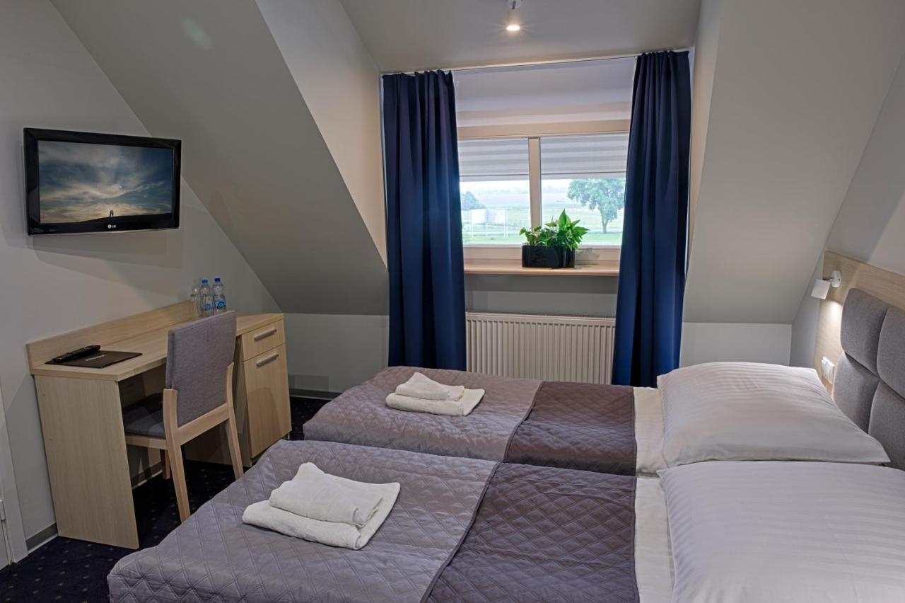 Hotel Podjadek Гужно Экстерьер фото