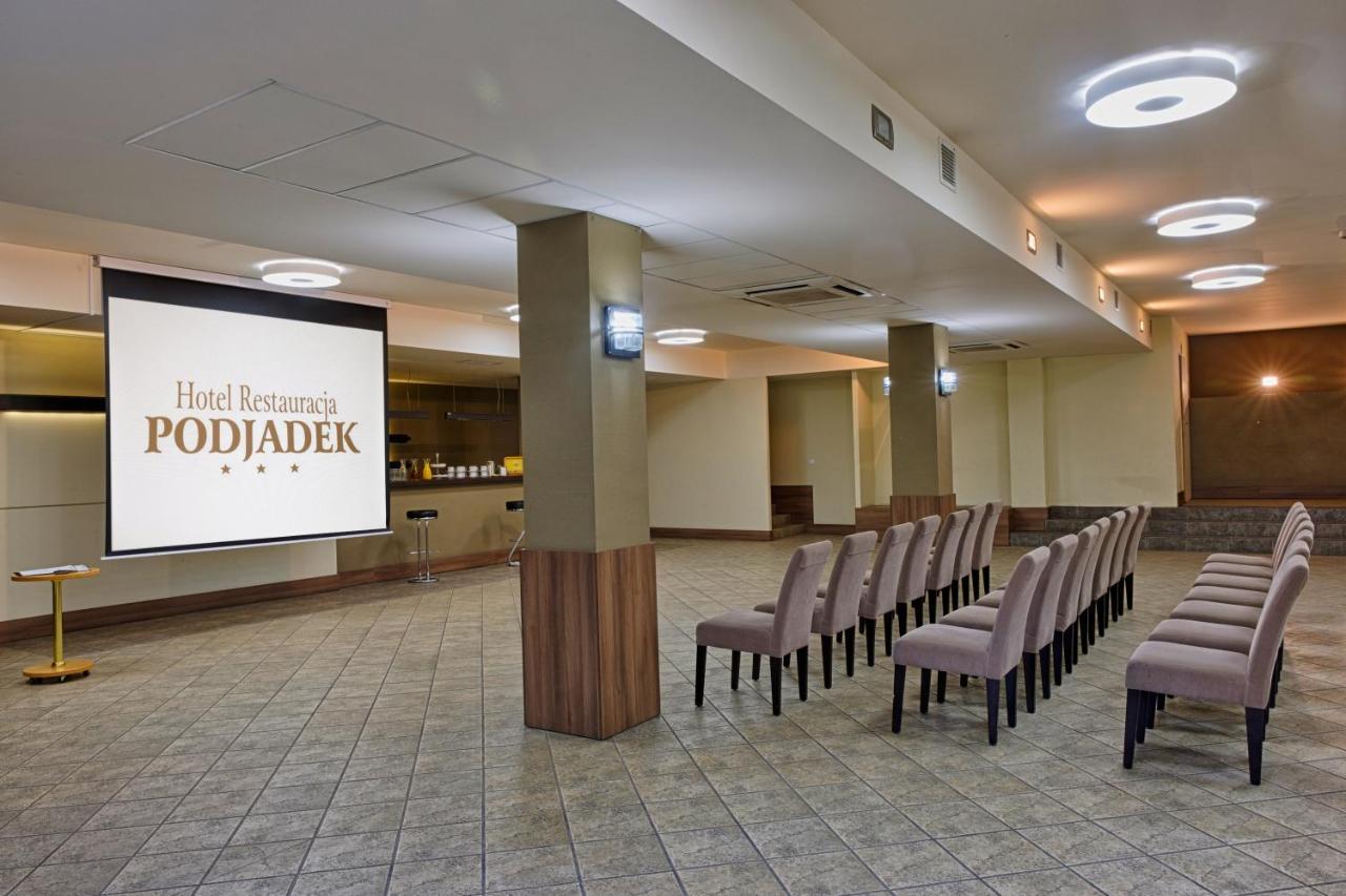 Hotel Podjadek Гужно Экстерьер фото