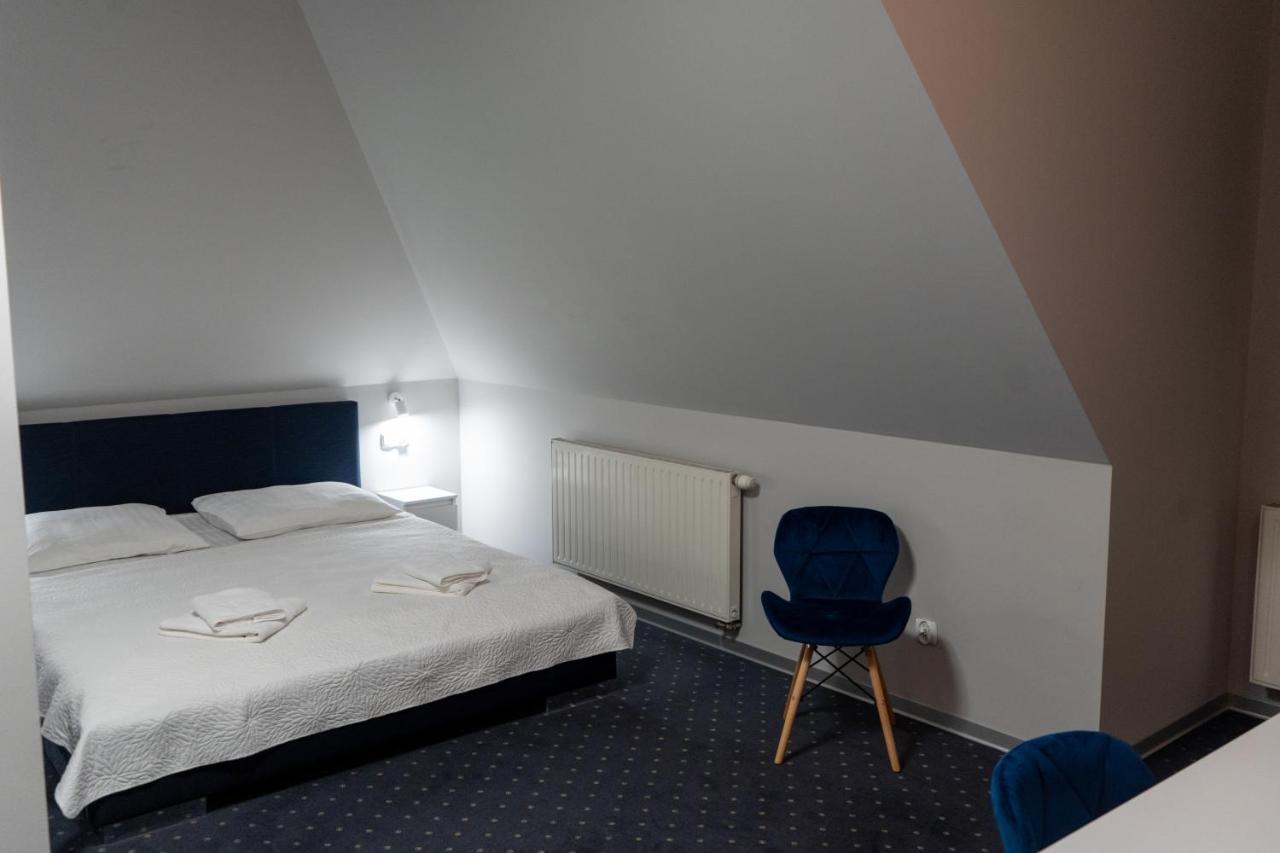 Hotel Podjadek Гужно Экстерьер фото
